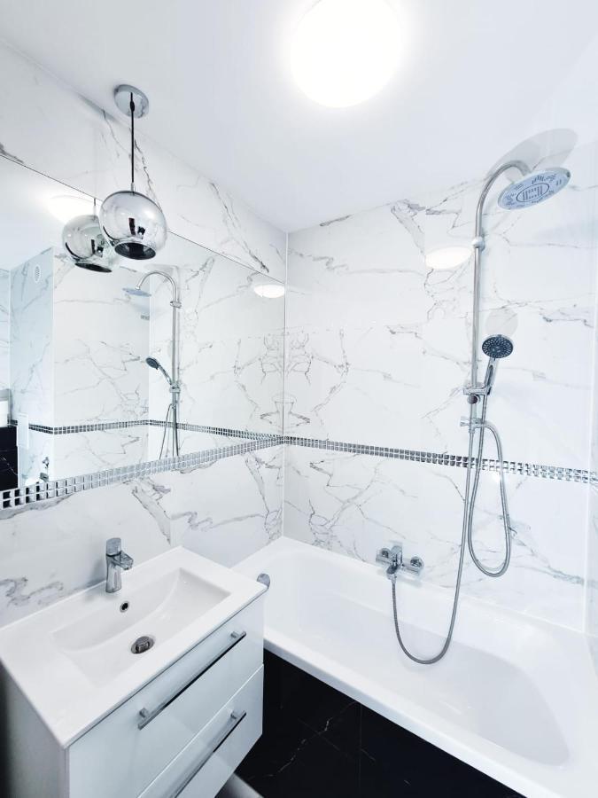 Apartament Parkowy Mragowo Apartman Kültér fotó